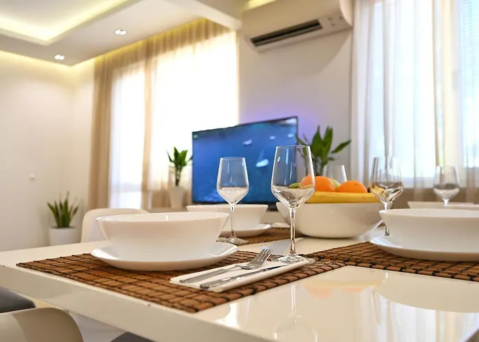 Modern 2-bedroom With Parking Апартаменты