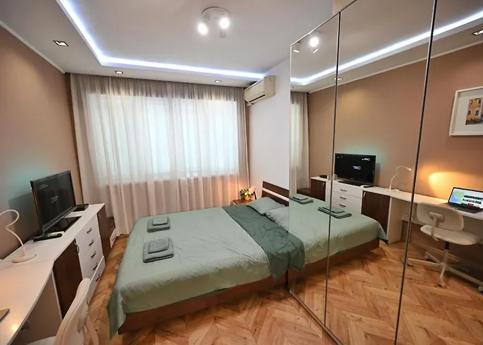 公寓 Modern 2-bedroom With Parking